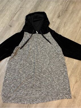 Women's Black Hooded Actime Hoodie with Heather Gray Body